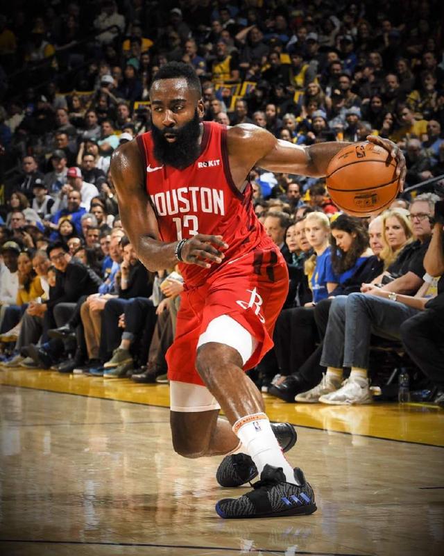 某欧洲运营 某欧洲运营